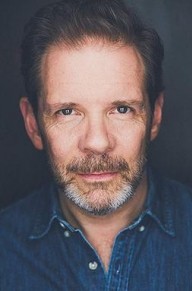 汤姆斯·杰·瑞恩