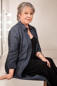 诺妮·哈泽赫斯