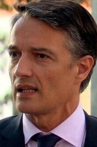 何塞·利努艾萨