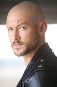 迈克尔·加雷兹戴